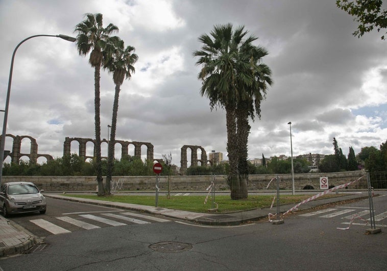 Una glorieta regulará el tráfico en el entorno de la avenida Vía de la Plata con la barriada de San Bartolomé en Mérida